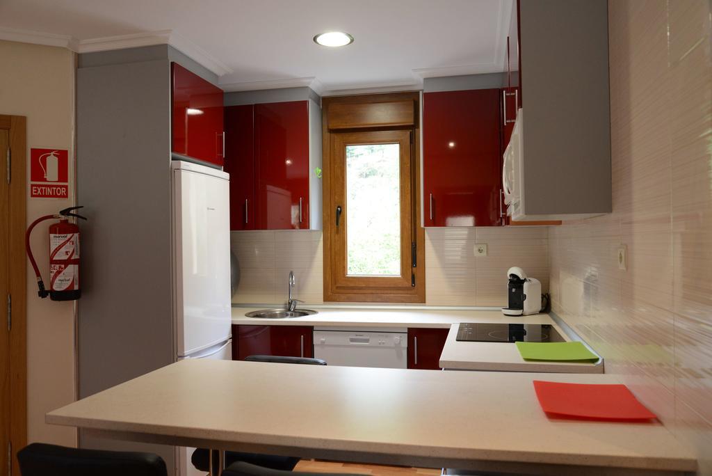 Apartamentos El Rincon De Limes Cangas De Narcea Room photo